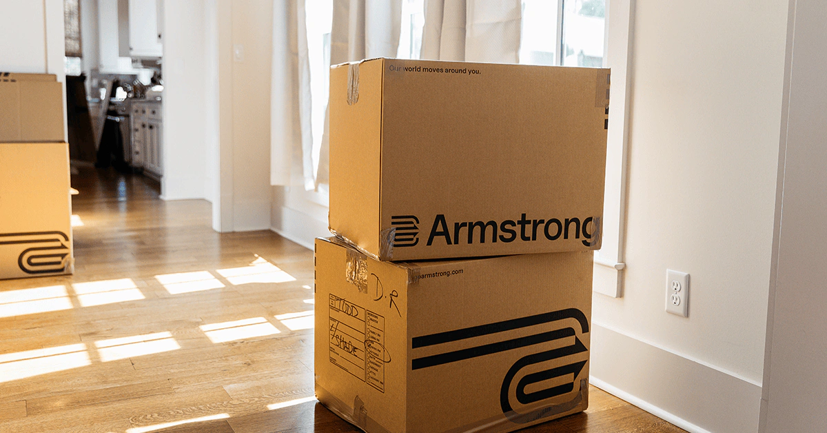 5 Smart Tips for Decluttering Before Moving