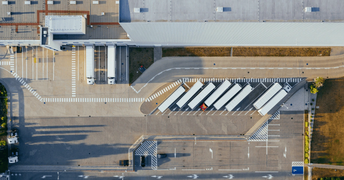 Are Warehouses and Distribution Centers the Same? Unveiling the Key Differences