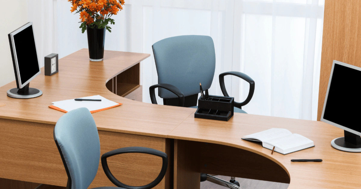How to Pack a Desk for Moving: Quick and Easy Steps