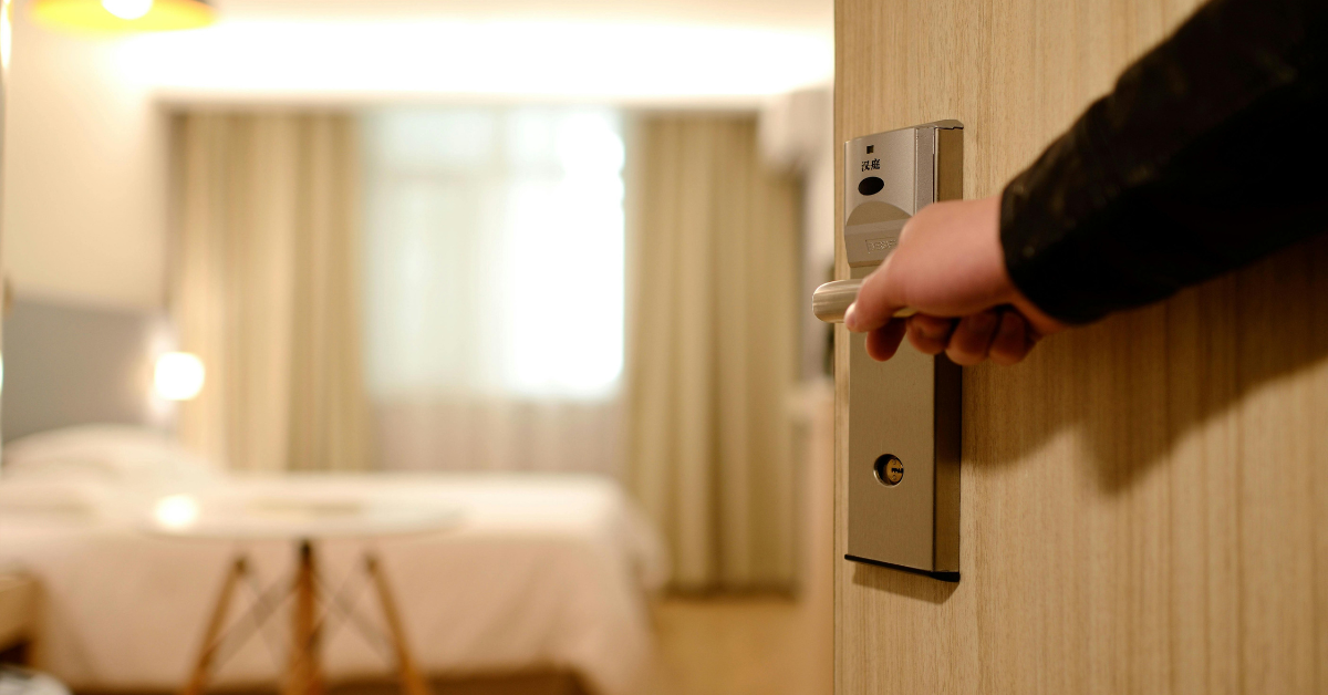 How to Navigate Hotel FF&E Moving and Logistics During a Huntsville Upgrade or Relocation