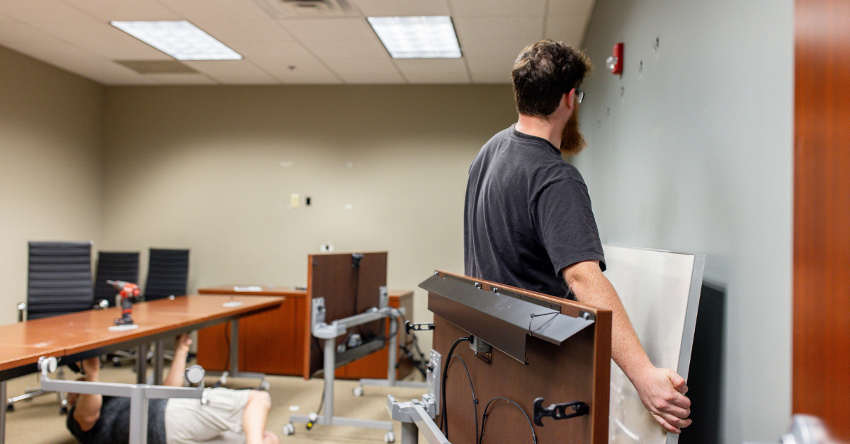All-in-one Office Decommissioning Checklist for Sacramento Businesses 