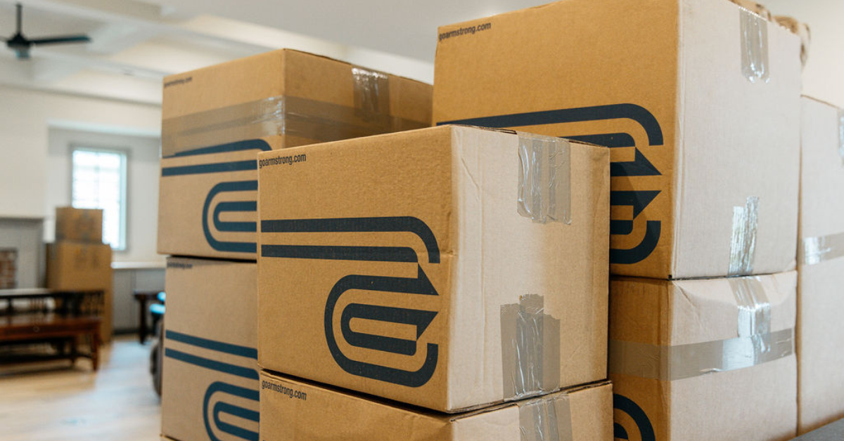 Full-Service vs. DIY: Choosing Overseas Shipping For Your Household Move