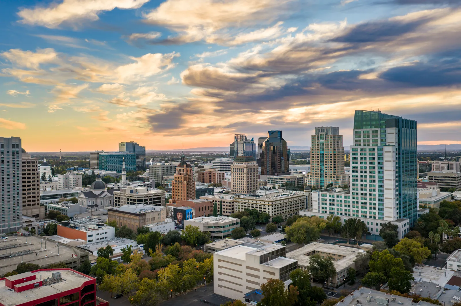 Accelerating Sacramento’s Skyline: Strategic Construction Logistics